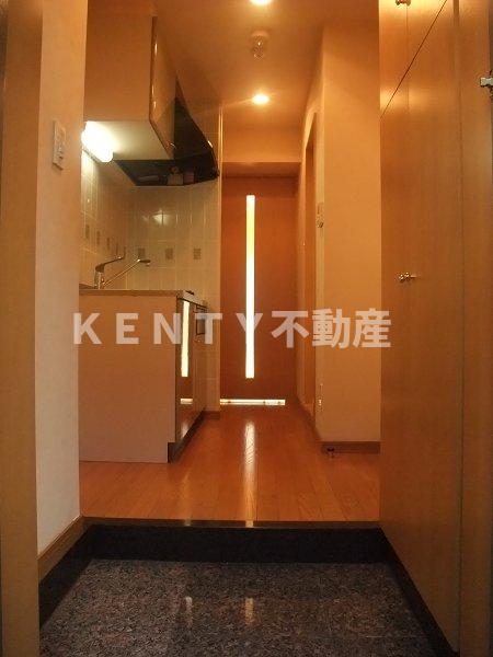 玄関　シンプルで使いやすい玄関です