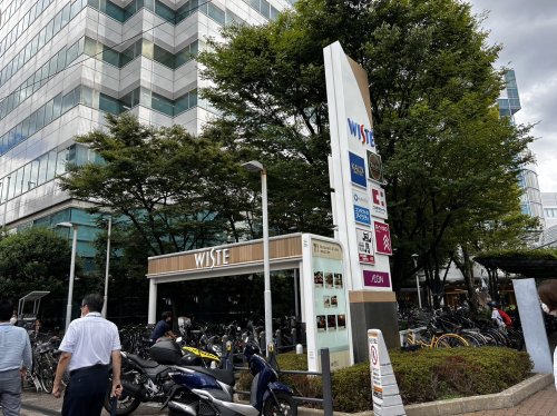 ショッピングセンター　WISTE(野田阪神ウイステ)（ショッピングセンター）まで492m