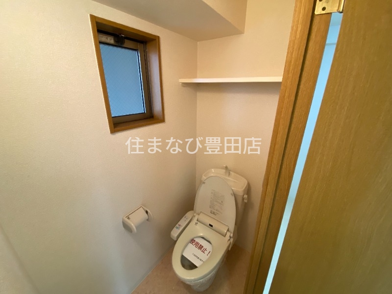 トイレ　同型タイプ