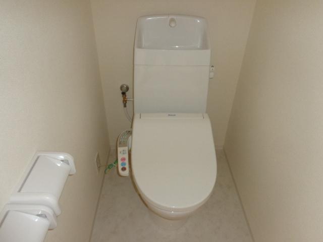 トイレ　シャワー付トイレ