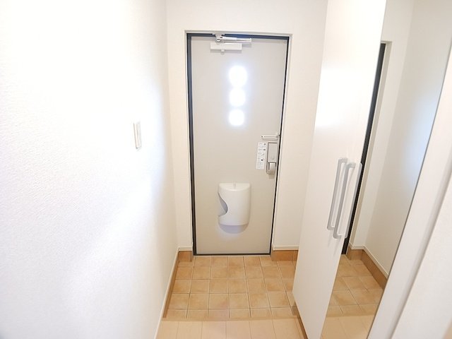 玄関　ゆったりとした玄関です