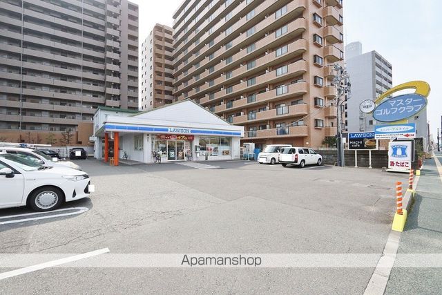 コンビニ　ローソン佐古六番町店（コンビニ）まで216m