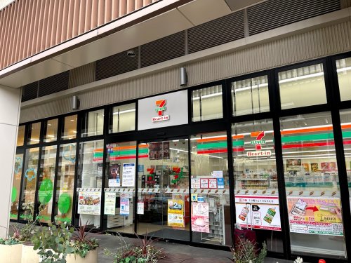 コンビニ　セブンイレブン ハートインビエラ塚口店（コンビニ）まで43m
