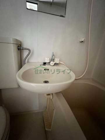 洗面設備　メイプルコート駒沢(別部屋参考画像)