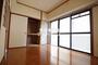 その他　ゆとりのある洋室！