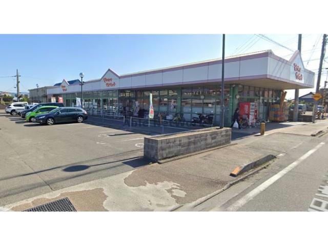 スーパー　松山生協岡田店（スーパー）まで756m