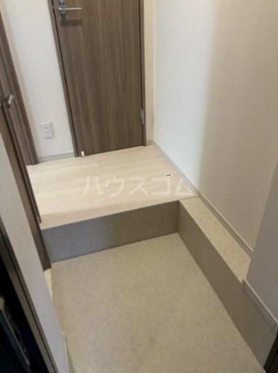R-Residence南千束の玄関写真