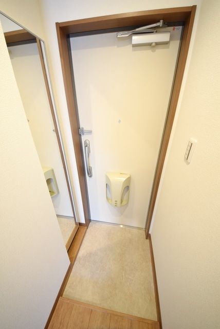 玄関　★お問い合わせはタウンハウジングまで★