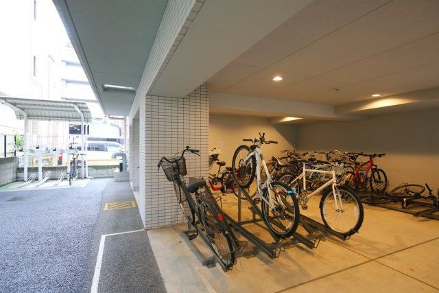 駐車場　駐輪場