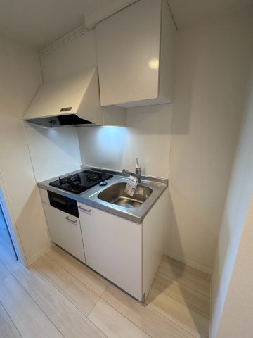 キッチン　※同タイプの別の部屋の写真です。