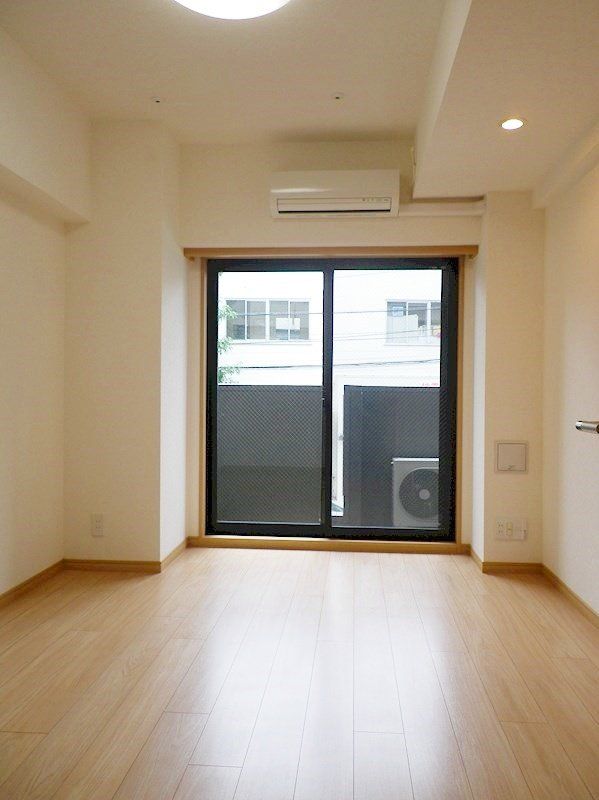 居室・リビング　※同タイプの別のお部屋です。
