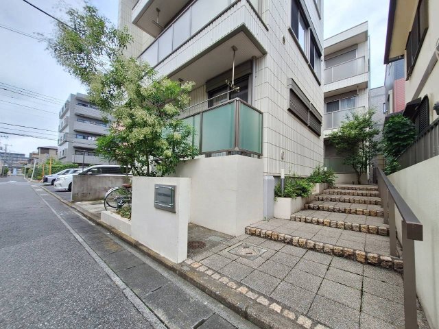 洗面設備　★独立洗面台・室内洗濯機置場★別部屋参考写真