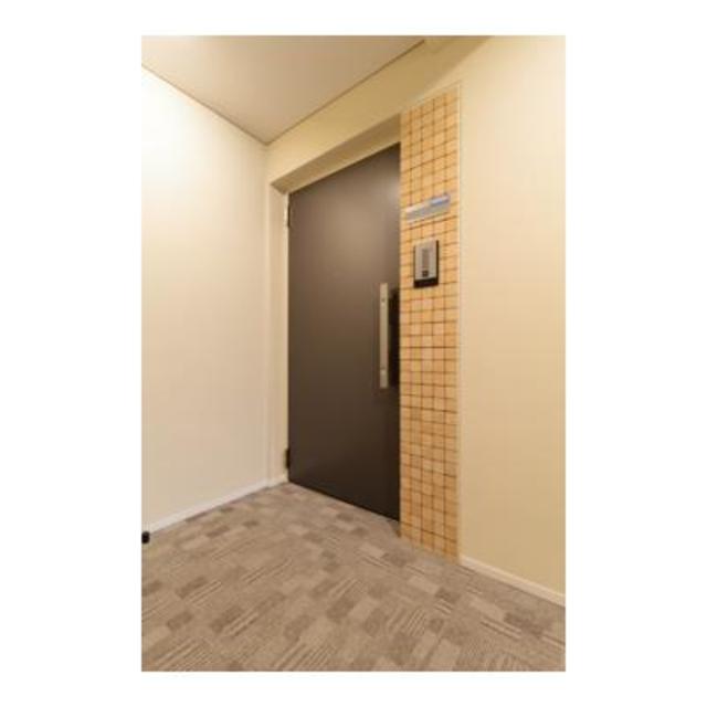 玄関　※写真は同タイプ住戸です。
