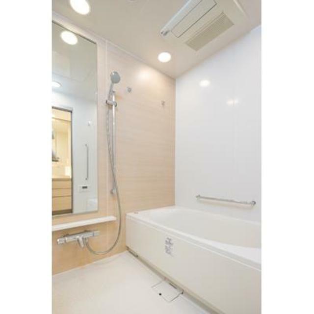 バス・シャワールーム　※写真は同タイプ住戸です。