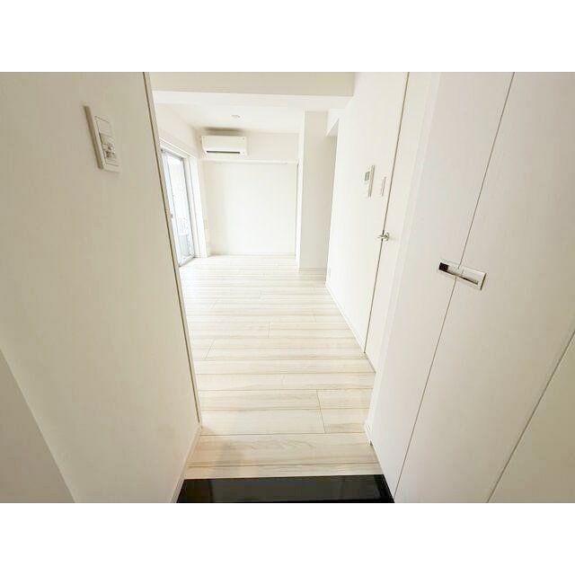 玄関　物件画像