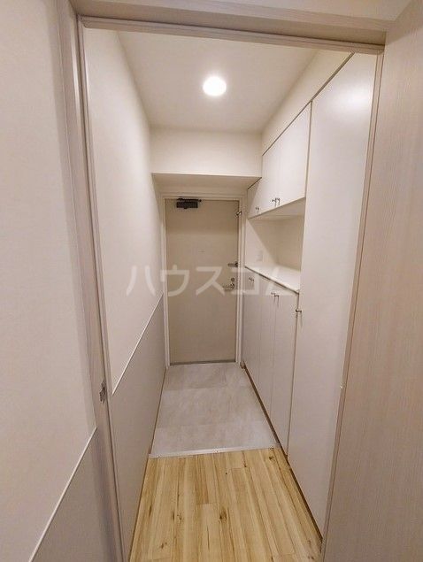 コンフォリア高島平1の玄関写真