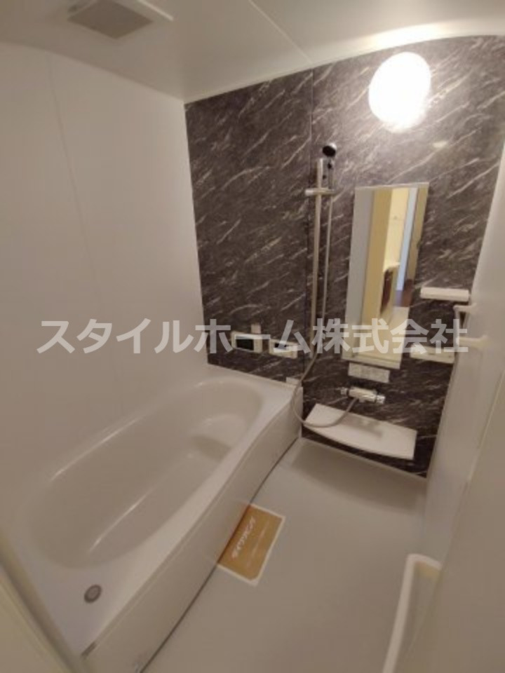バス・シャワールーム　きれいなお風呂です