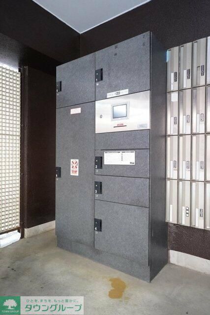 都営大江戸線 西新宿五丁目駅 徒歩5分 11階建 築25年の外観写真