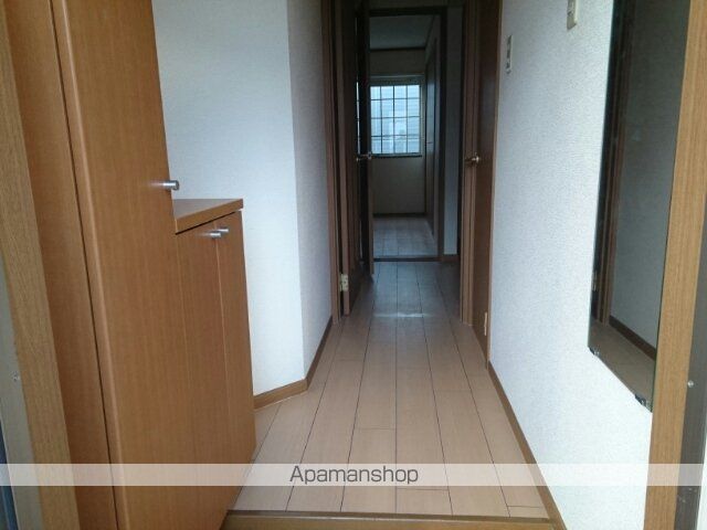 南海本線 尾崎駅 徒歩12分 2階建 築26年の玄関写真