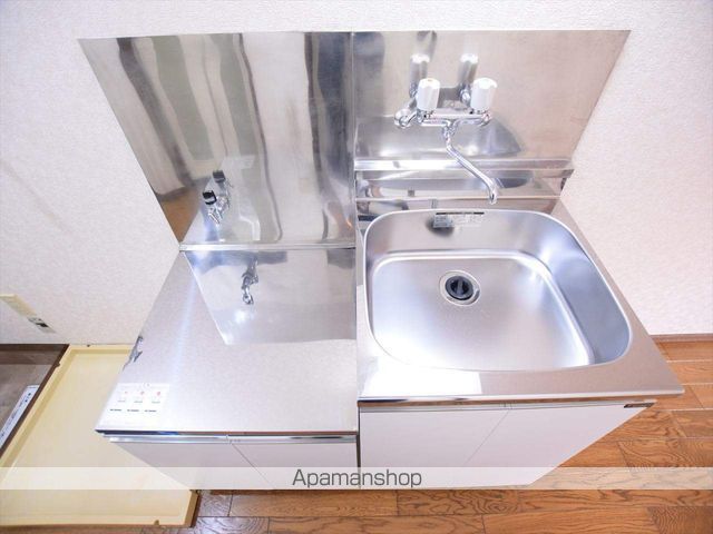 ＪＲ横浜線 淵野辺駅 徒歩6分 2階建 築34年のキッチン写真