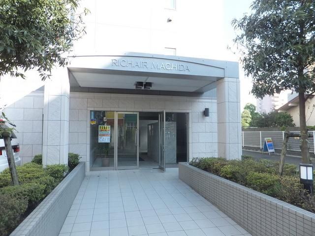 エントランス　★エントランスにはオートロックあります★