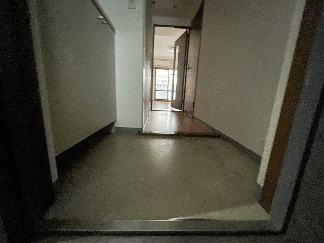 YKビルの玄関写真