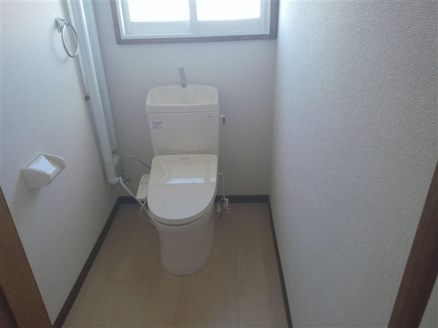 滝川駅前テラスハウスのトイレ写真