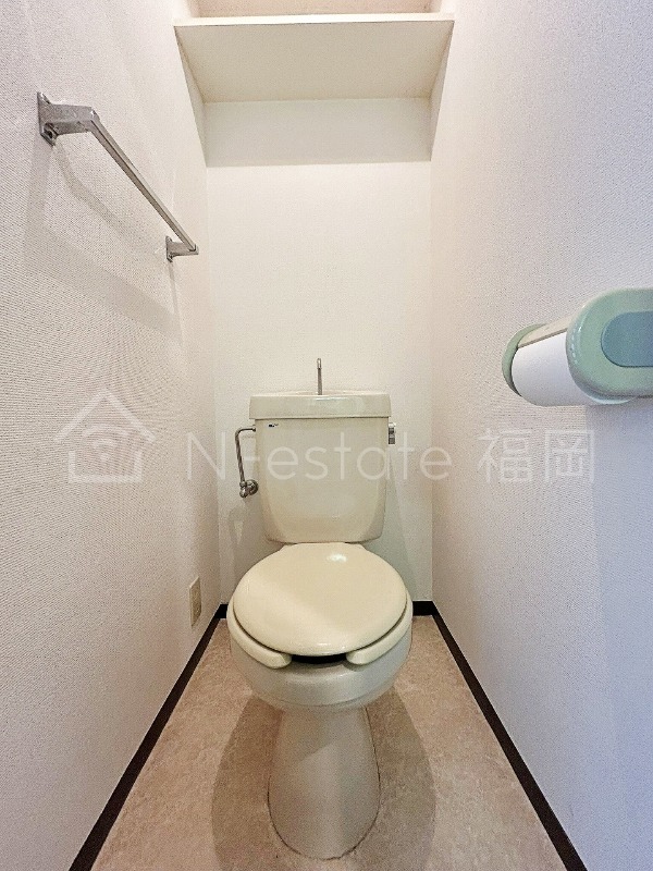 地下鉄空港線 姪浜駅 徒歩9分 4階建 築32年のトイレ写真