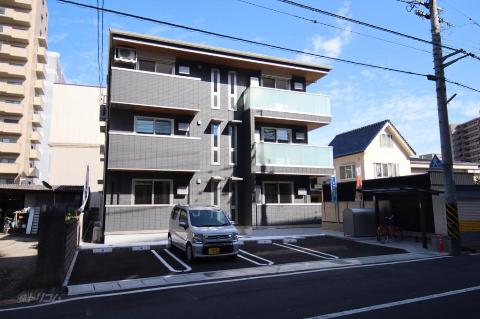 建物外観　外観写真（昼）
