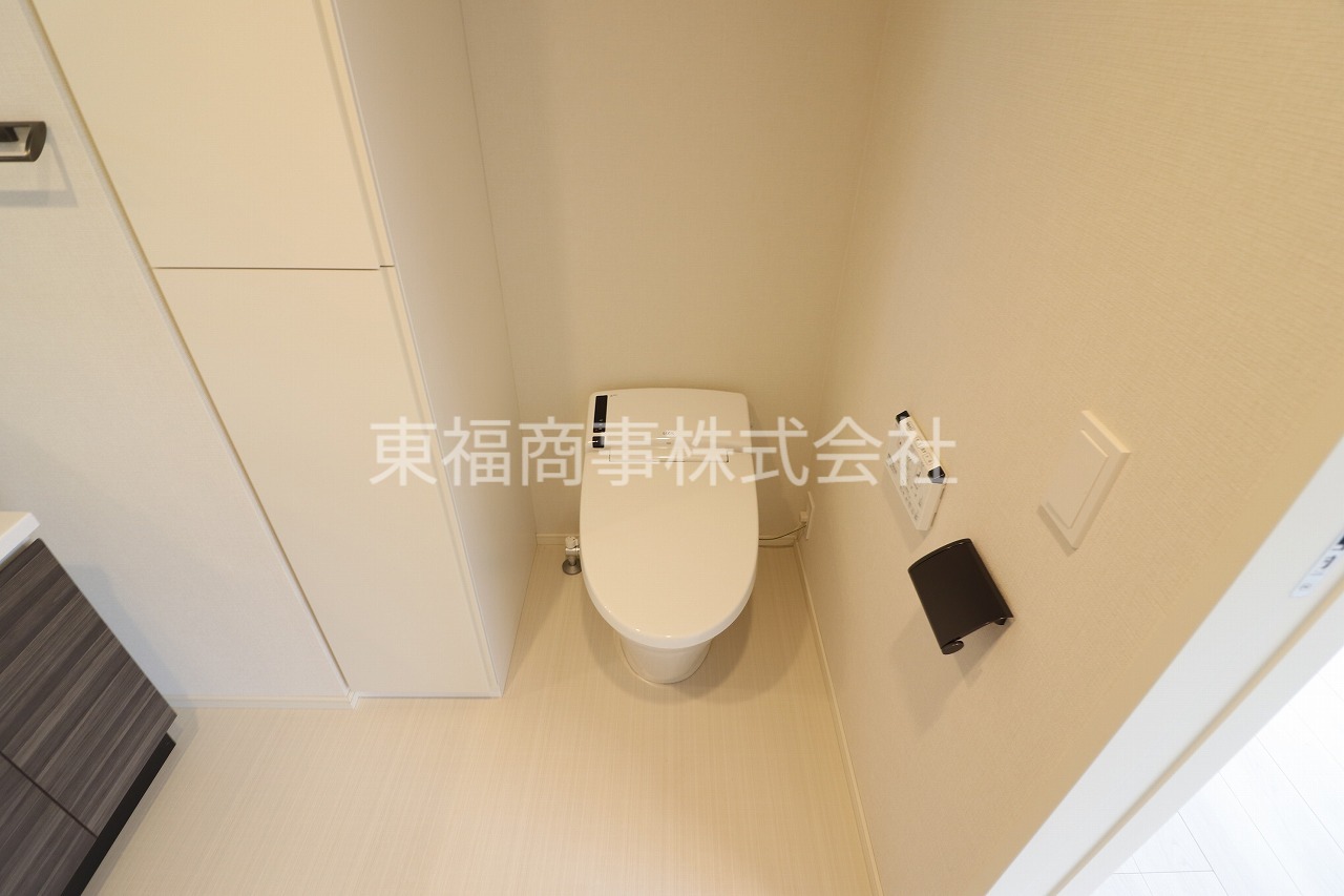東武東上線 東武練馬駅 徒歩9分 5階建 築1年のトイレ写真