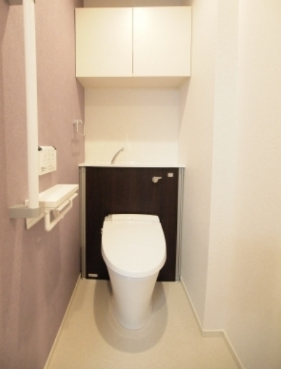 トイレ　ゆったりとした空間のトイレです