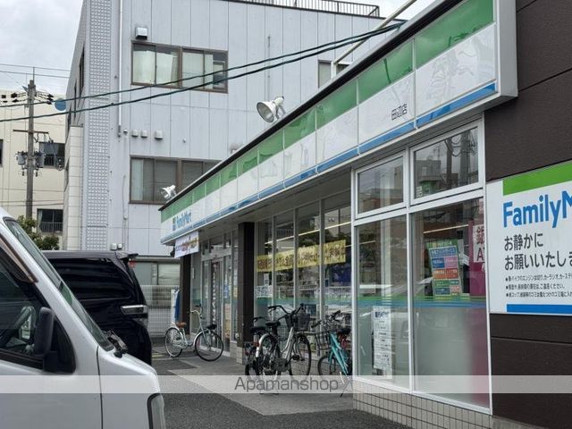 コンビニ　ファミリーマート（コンビニ）まで435m