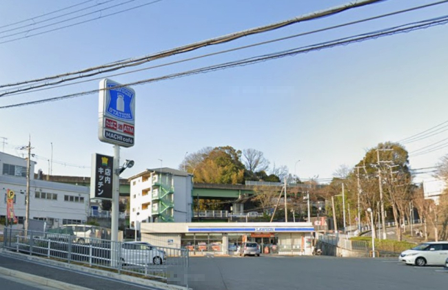 コンビニ　ローソン 神戸須磨車店（コンビニ）まで343m