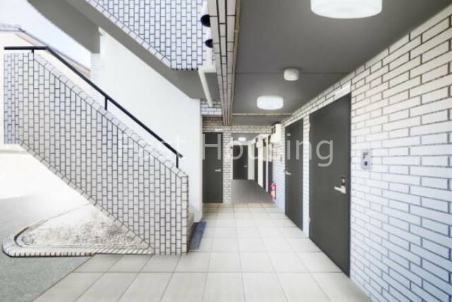 西武新宿線 下落合駅 徒歩7分 2階建 築41年の外観写真