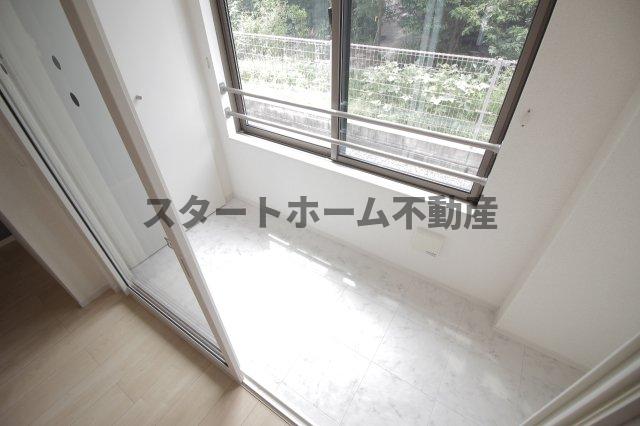 バルコニー　バルコニーがあります