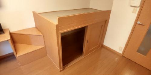 収納　収納付きベット