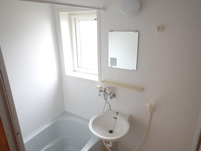 バス・シャワールーム　浴室