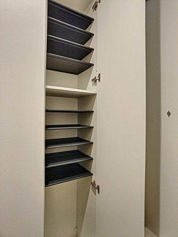 収納　下駄箱