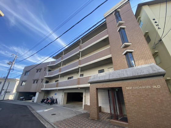 広島市西区古江東町のマンションの建物外観