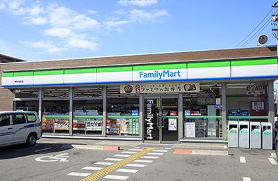 【プレアール砂道町のコンビニ】