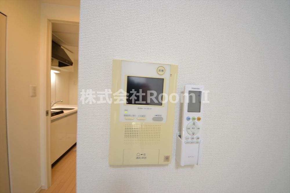 セキュリティ　モニター付インターフォンです。