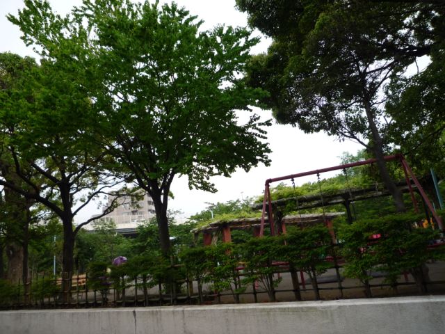 小学校　江戸川区立春江小学校（小学校）まで396m