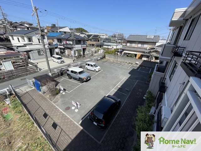 駐車場　「メゾン・ピア」、現地待ち合わせでのご案内も可能です。