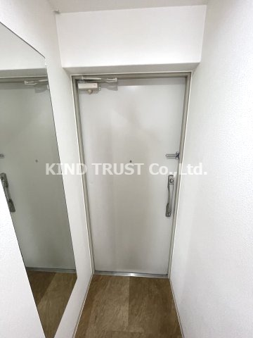 玄関　落ち着いた玄関です