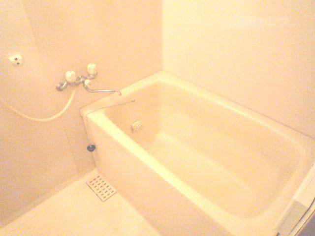 バス・シャワールーム　５Ｃ号室の写真です。