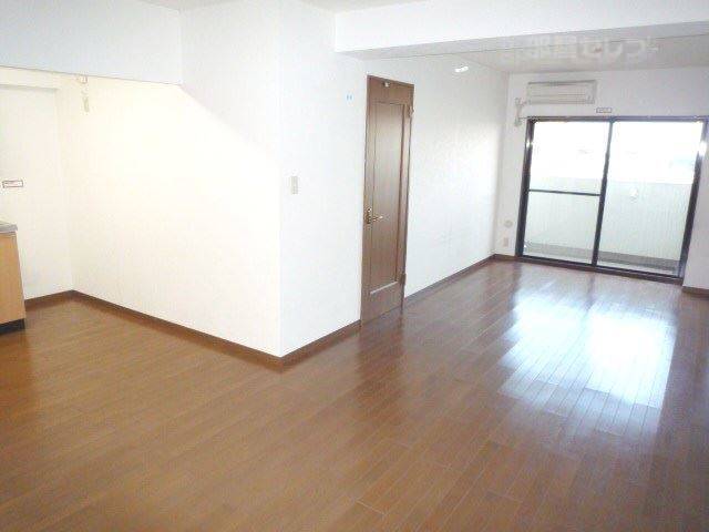 居室・リビング　５Ｃ号室の写真です。