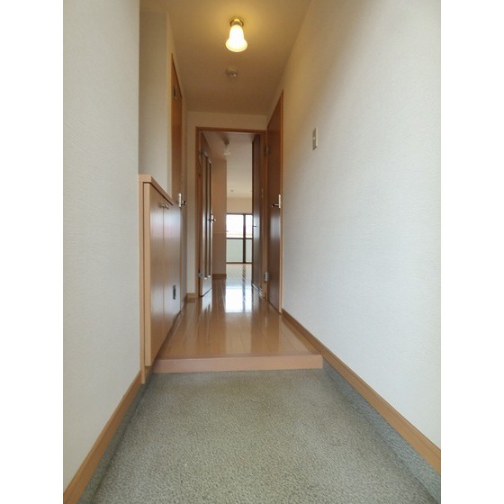 玄関　現状優先