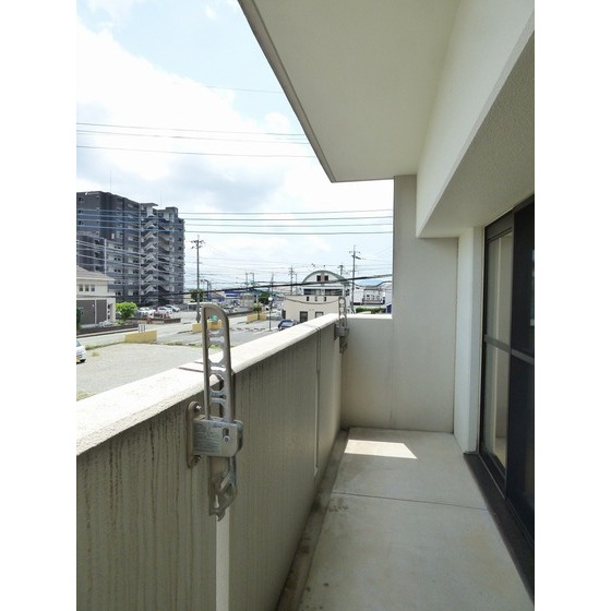 バルコニー　現状優先