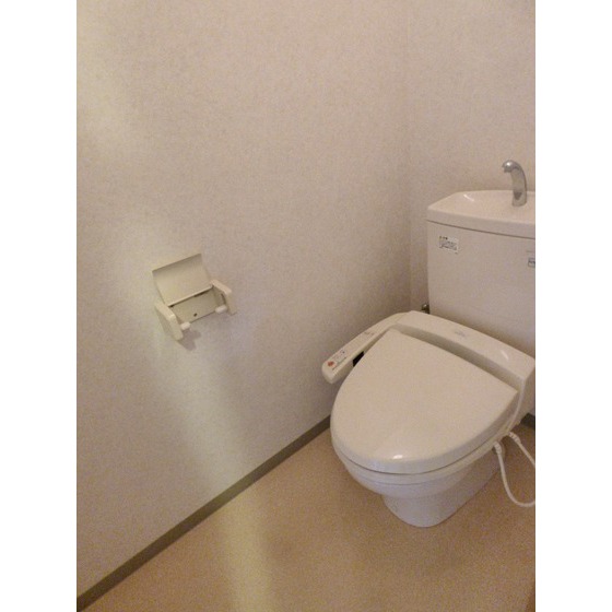 トイレ　現状優先