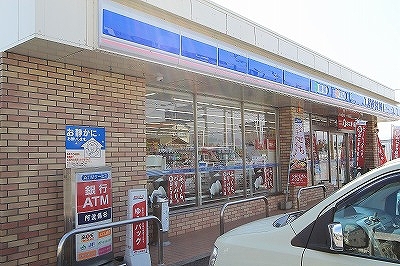 コンビニ　ローソン阿波病院前店（コンビニ）まで3958m